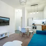 Wilcza Apartment In The Centre Of Warsaw